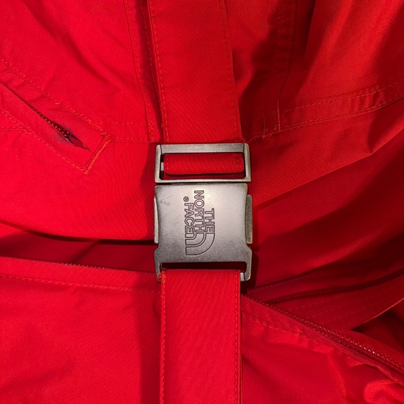 The North Face Women’s size small red park jacket - Picture 9 of 15